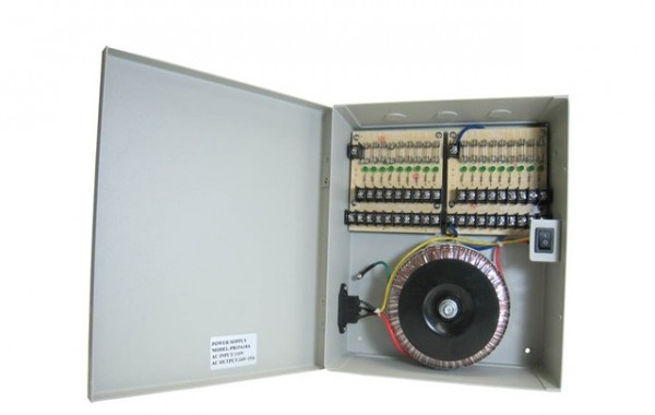 PAx5AxxA – 9/18-CH Power Distribution Box
